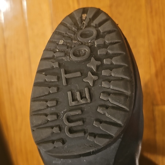 Platform heeled knee high boot - Picture 5 of 8